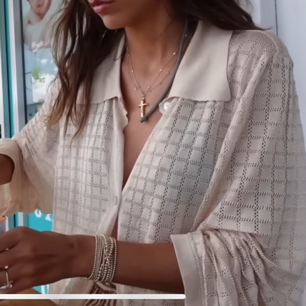TRIANGL Coverup Flynn Shirt Size S (Blanche)